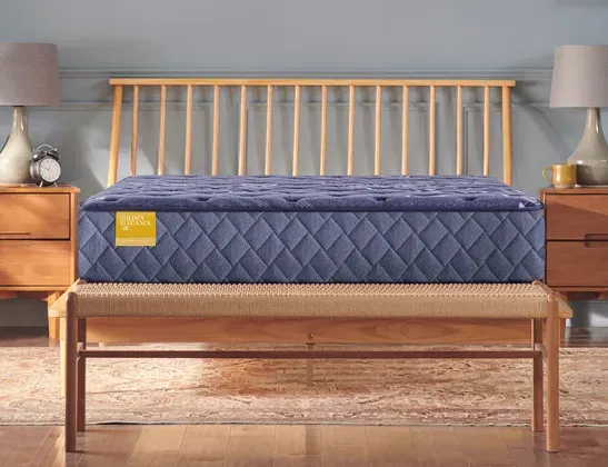Memory Foam vs Hybrid for Couples